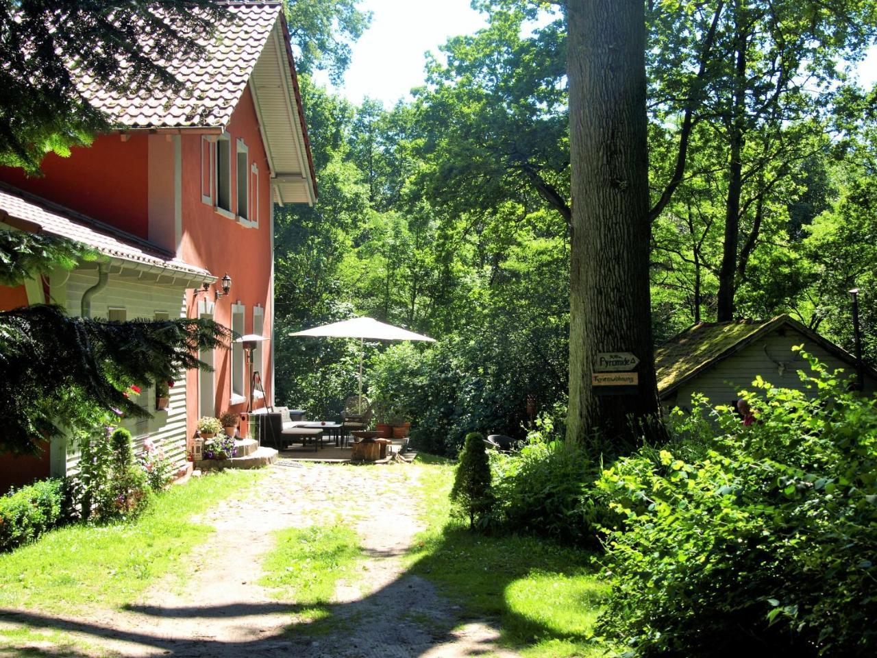 Altes Forsthaus Garzau Daire Dış mekan fotoğraf