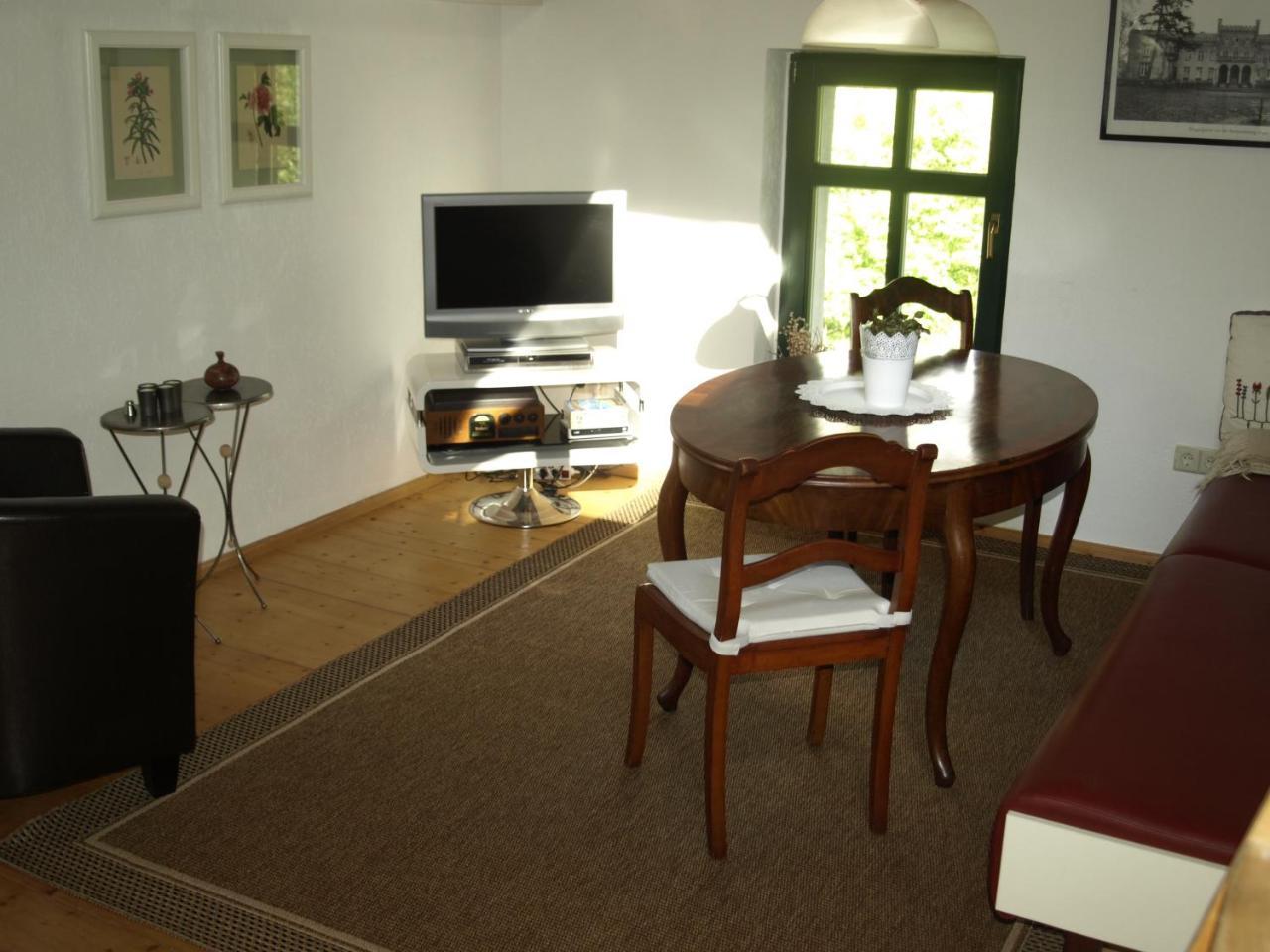 Altes Forsthaus Garzau Daire Dış mekan fotoğraf